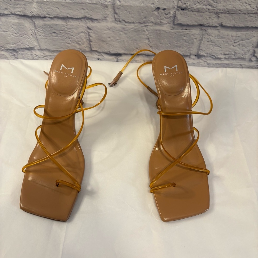 Marc Fisher LTD Dariana Heels 9.5 - Picture 3 of 14